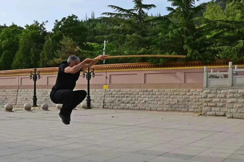 西棍精华 撵拳绝技——当代武学代表王氏武艺“抱朴棍”及其道德练养